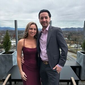 Meet your Posher, Allyssa